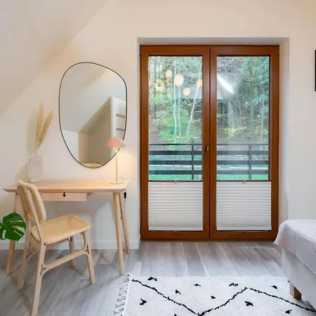Large With Garden, Sauna And Jacuzzi Marcyporeba