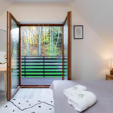 Large With Garden, Sauna And Jacuzzi *