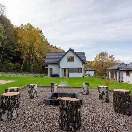Large With Garden, Sauna And Jacuzzi Marcyporeba