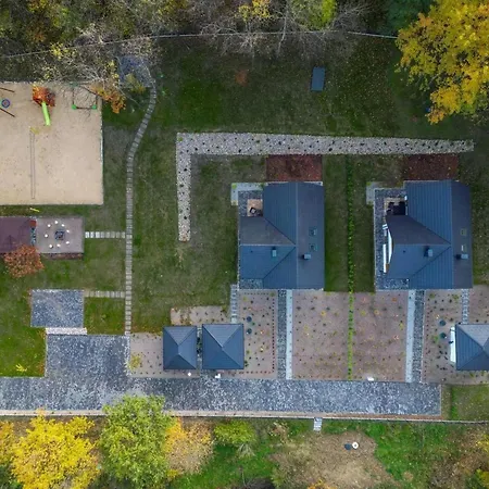 Large With Garden, Sauna And Jacuzzi