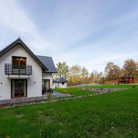 Large With Garden, Sauna And Jacuzzi *